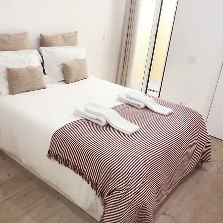 Apartment 20 Rc - *